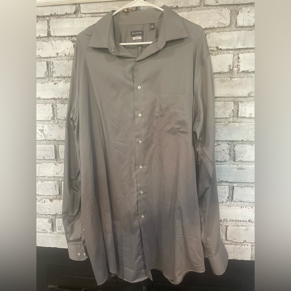 Van Heusen, gray long sleeve dress shirt, tall fit stretch size 17 1/2, 37|38